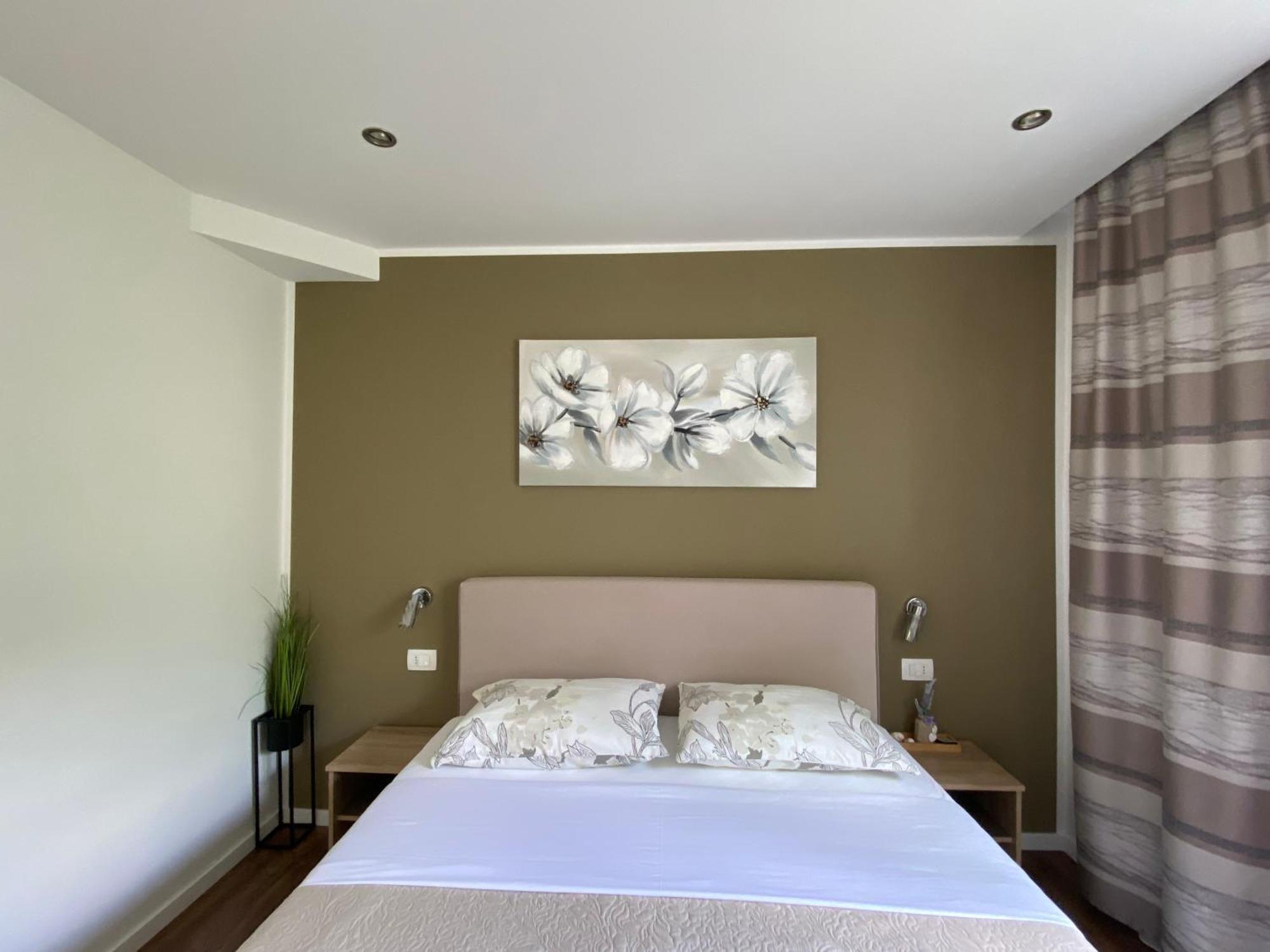 Apartments Anna III บัชกา ภายนอก รูปภาพ