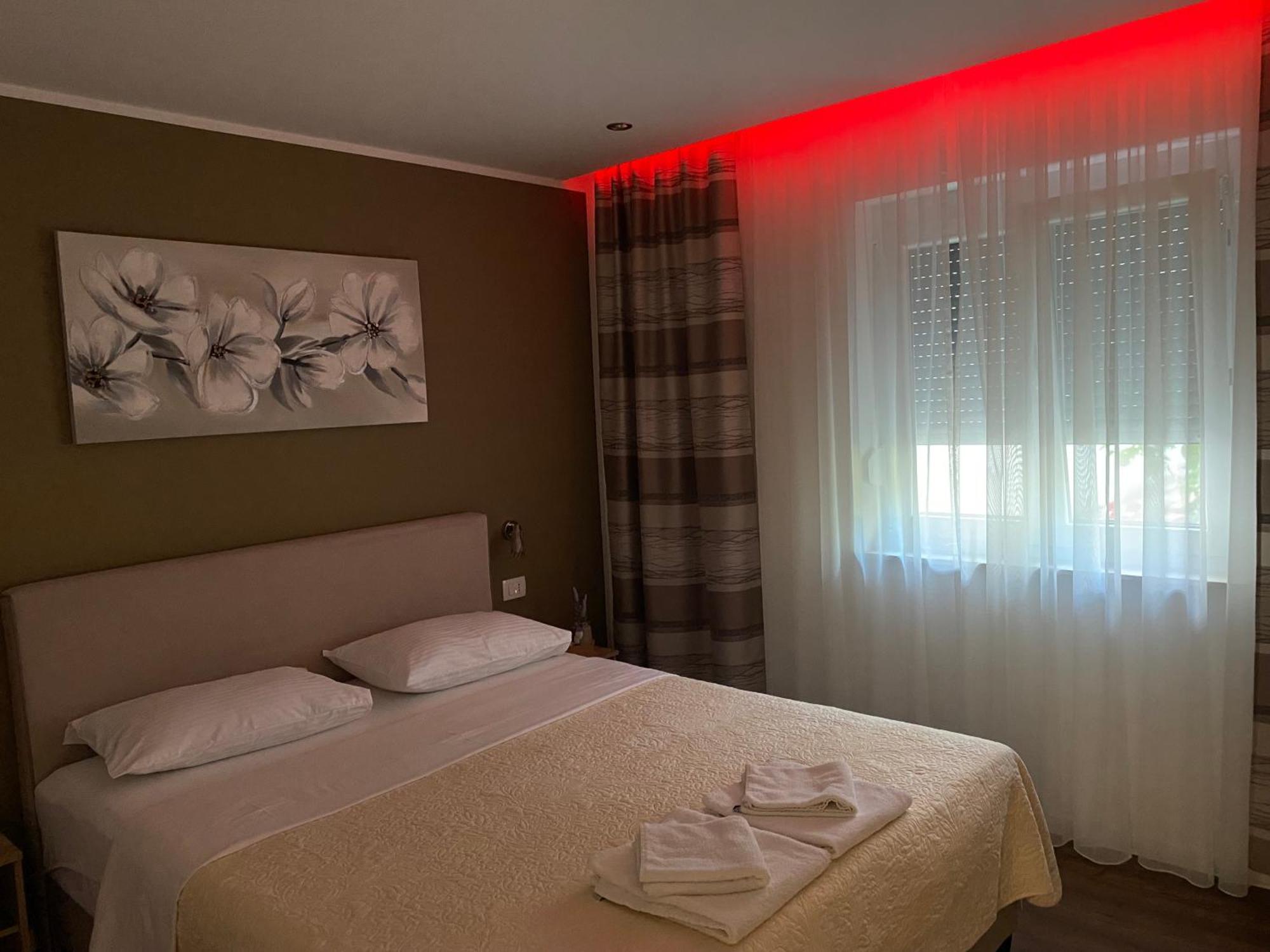 Apartments Anna III บัชกา ภายนอก รูปภาพ